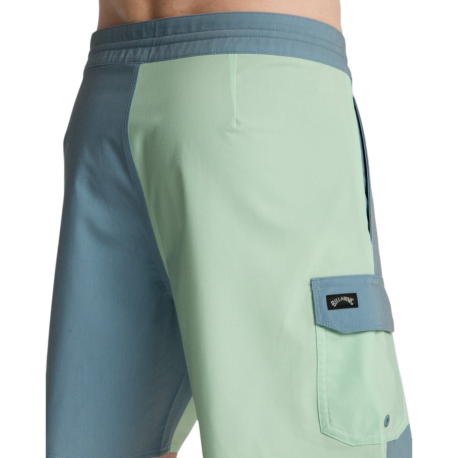 Billabong | Men Ventura Low Tide Boardshort