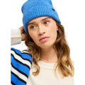 Roxy | Bonnet Wind Effect
