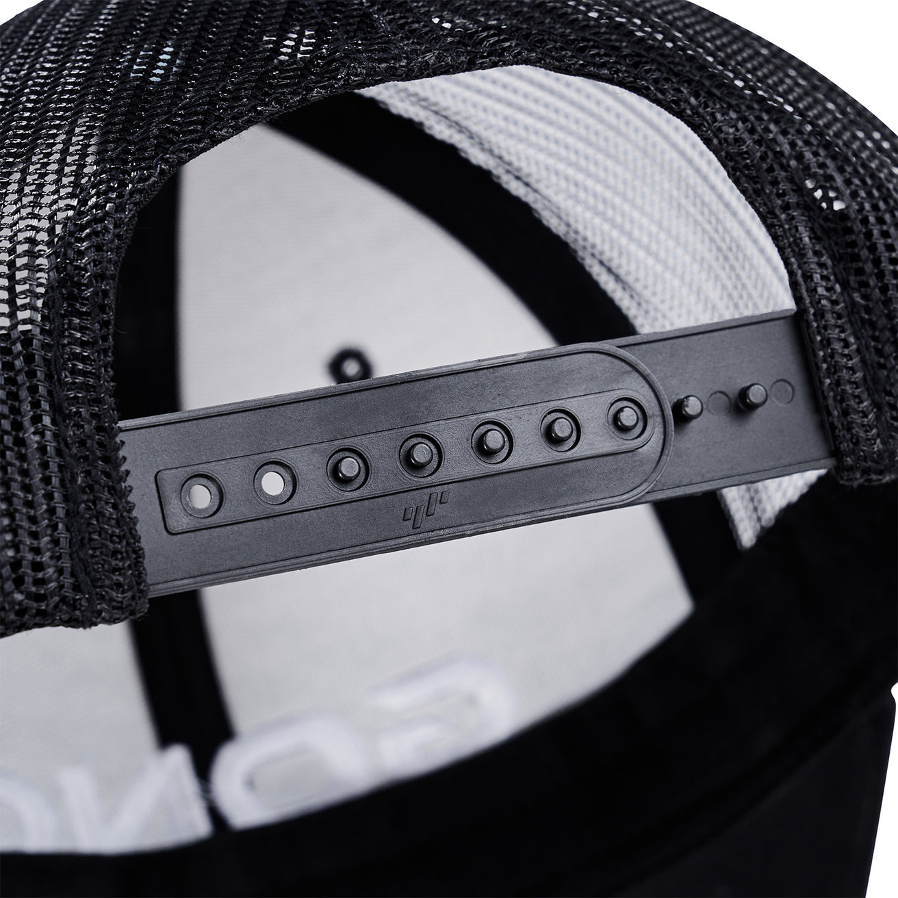 GONG | Trucker Cap Essential
