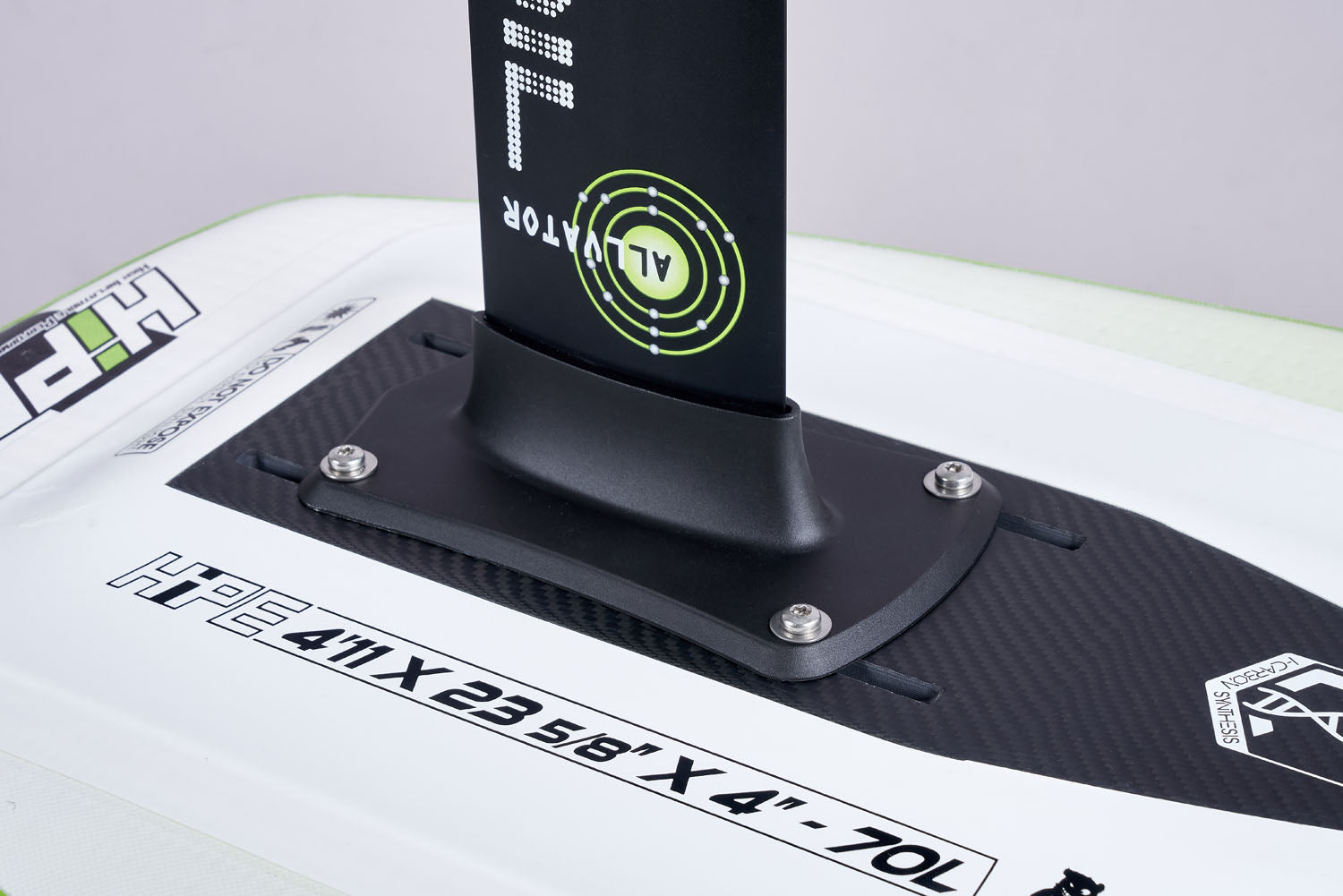 GONG | Foil Screw With Square For HIPE (Alu Mast)