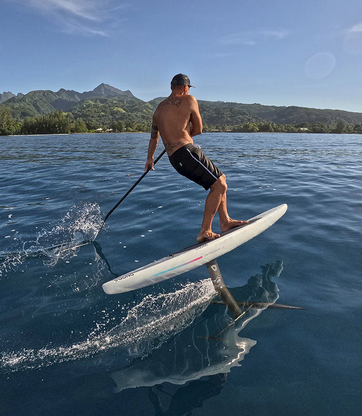 Pourquoi choisir un mât en carbone haut module ?