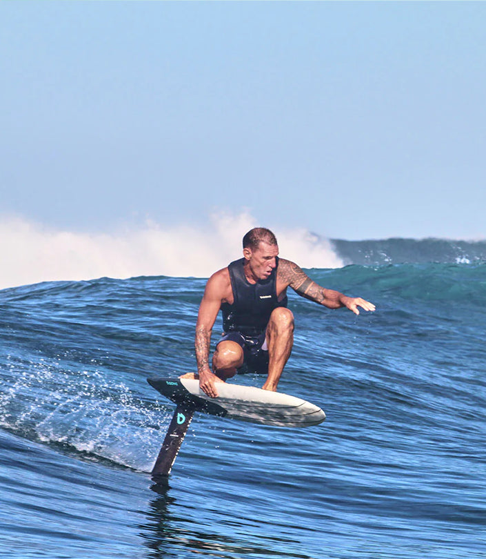 Flying through glassy faces