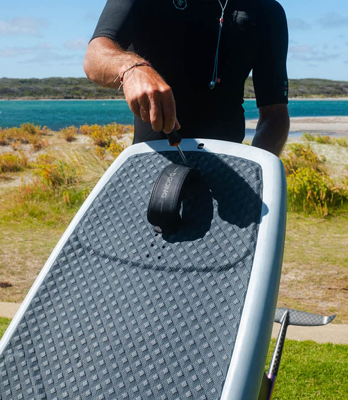 Footstrap arrière centré ou désaxé ?