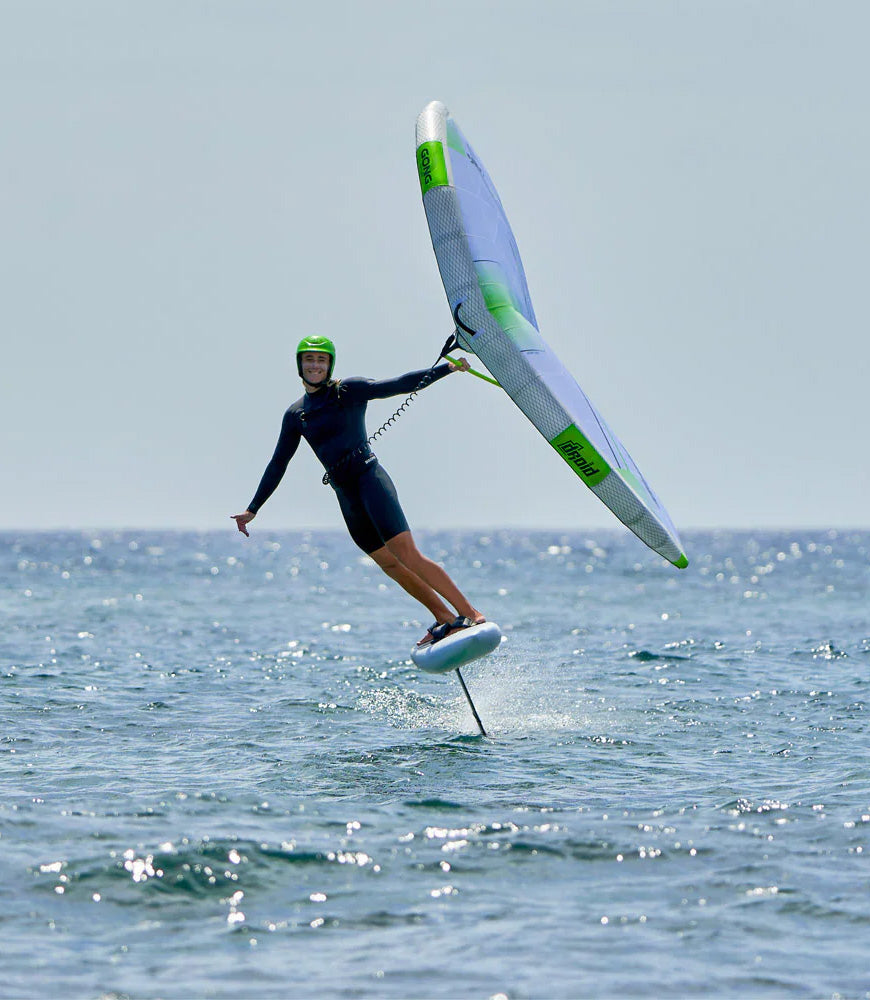 Which droid for light wind winging on lakes?